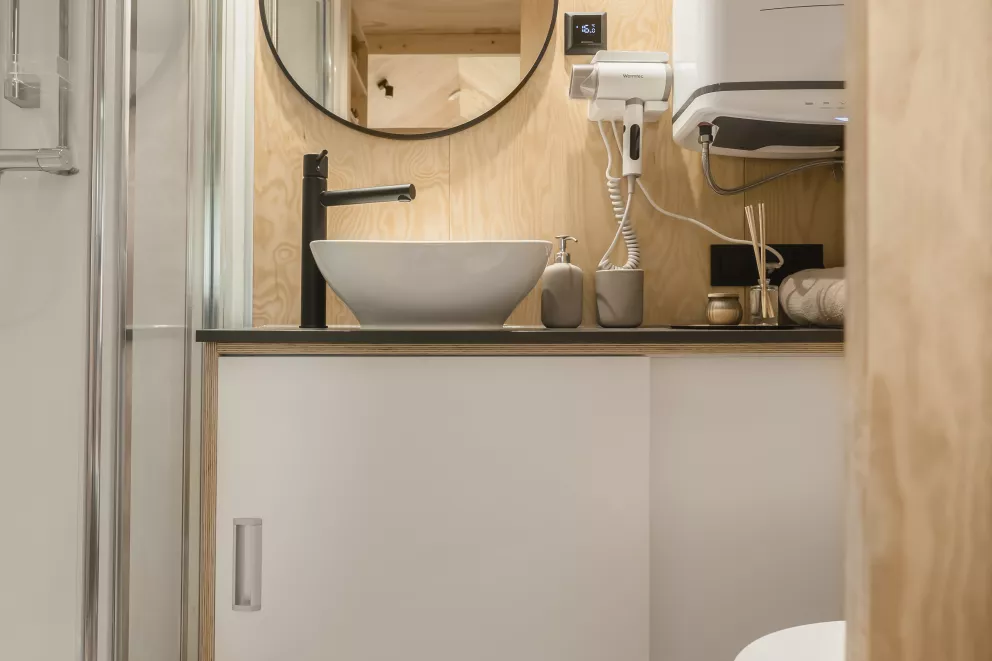 Domek trzyosobowy - Venus 2 z jacuzzi