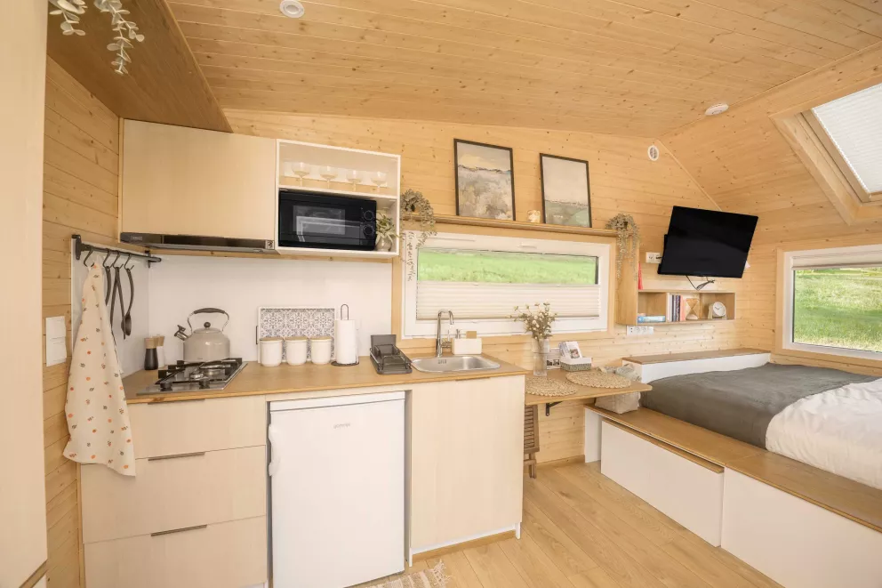 Domek -  Tiny House Moon 3 z jacuzzi