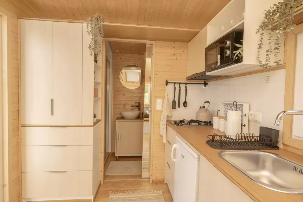 Domek -  Tiny House Moon 3 z jacuzzi